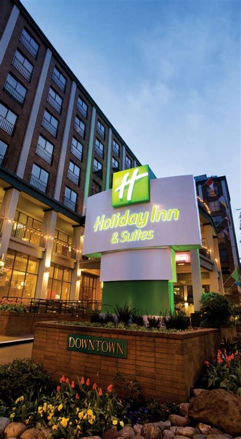 HOLIDAY INN HOTEL & SUITES VANCOUVER DOWNTOWN - 45 Photos & 66 Reviews ...