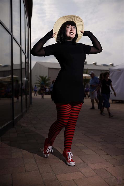 Hotel Transylvania - Mavis | Cosplay Amino