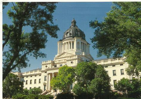 Projek Satu Dunia (One World Project)™: USA - South Dakota - State Capitol