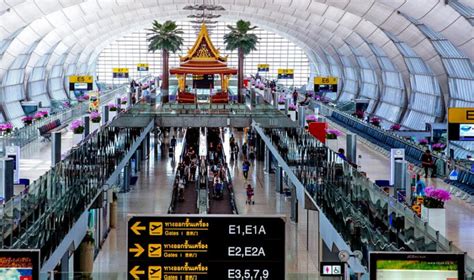 BKK passenger arrivals expected to surge to 200,000 a day in October ...