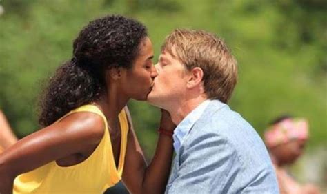 Death in Paradise season 10 cast: Who is returning - All the former ...