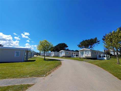 Special Offers | Last Minute Deals | Hendra Holiday Park | Newquay