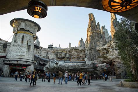 Star Wars: Galaxy’s Edge at Walt Disney World Resort | StarWars.com