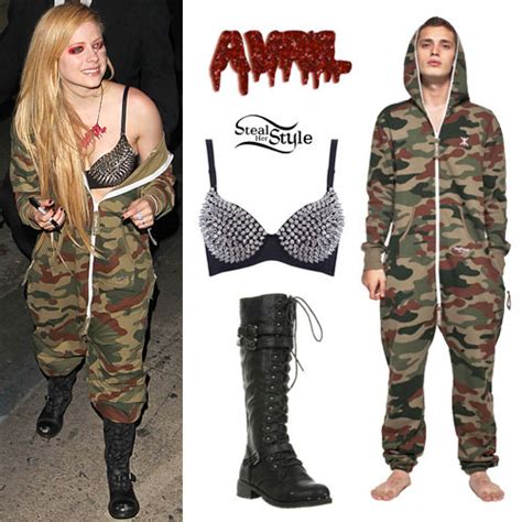 Avril Lavigne's Fashion, Clothes & Outfits | Steal Her Style