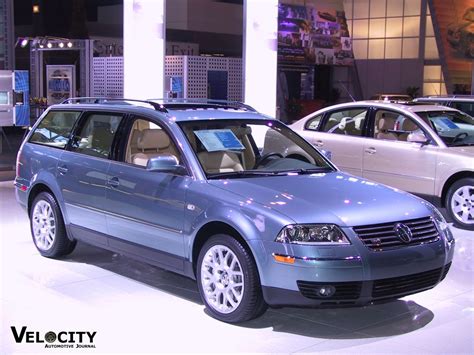 Volkswagen Passat W8 wagon:picture # 10 , reviews, news, specs, buy car