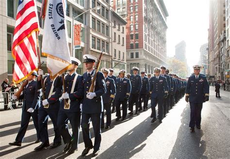 Veterans Day Parade 2016 in New York City: Time, livestream, how to ...