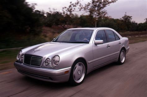 1999 Mercedes E55 AMG Does The Twist - Primenewsprint