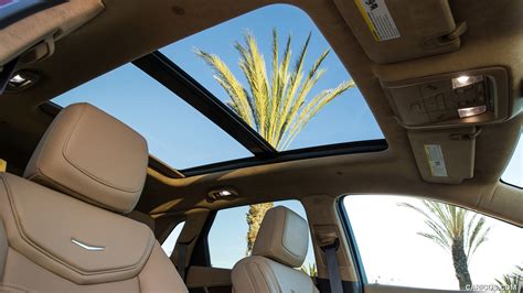 Cadillac XT5 | 2017MY Platinum | Maple Sugar Interior with Jet Black ...