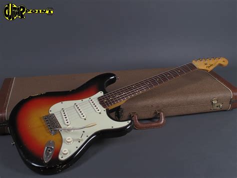 1962 Fender Stratocaster - 3-tone Sunburst-Vi62FeStr3tSB88448