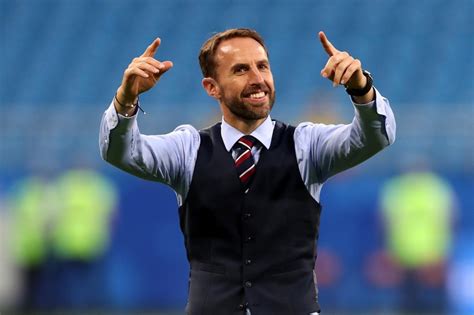 Gareth Southgate’s new suit: England boss ditches famous waistcoat in ...