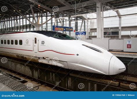 Kyushu Shinkansen 800 Series Bullet Train Editorial Stock Photo - Image ...