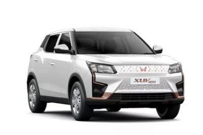 Mahindra Electric Xuv-400 October 2024 Price start list, EMI Down ...