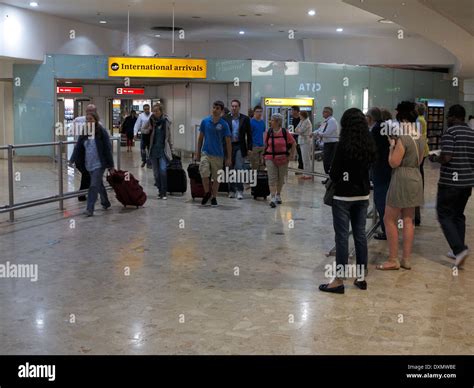 Heathrow Airport Arrivals