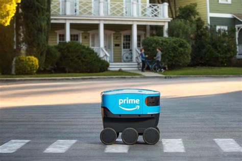 Amazon Bets on Commercial Autonomous Driving Tech, Builds New Team ...