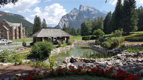 Cascade Gardens (Banff) - 2019 All You Need to Know BEFORE You Go (with ...