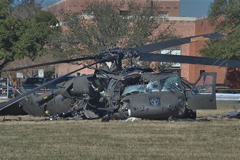 US Air Force helicopter UH-1 makes crash landing in Japan | Cosmos ...