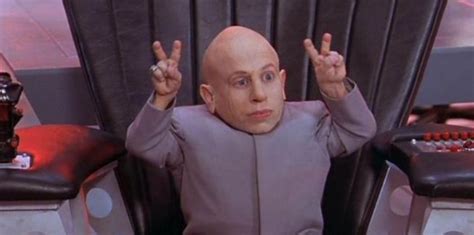 Muere el actor que interpretó a Mini-Me en Austin Powers