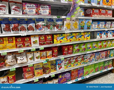 The Fruit Snack Aisle of a Publix Grocery Store Editorial Stock Photo ...