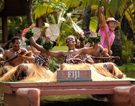 Polynesian Cultural Center - HNL Shore Excursions | Carnival Cruise Line