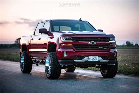 2018 Chevrolet Silverado 1500 with 22x12 -44 Hostile Rage and 35/12 ...