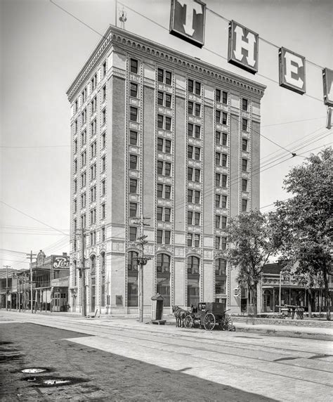 Fascinating Historical Photos Of Pensacola From 20th Century ...