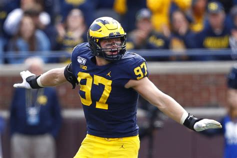 Michigan’s Aidan Hutchinson a more ‘complete player’ in 2019 - mlive.com