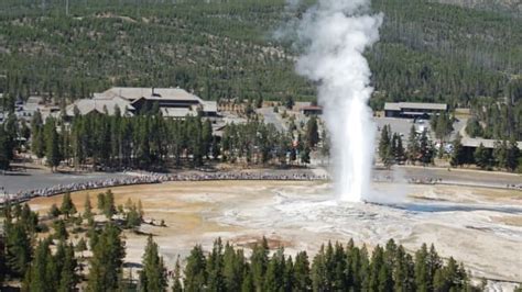 Old Faithful Facts | Mental Floss