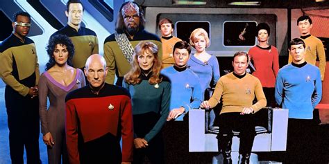 Star Trek’s Starfleet Uniform Colors: What They Mean & Why They Changed