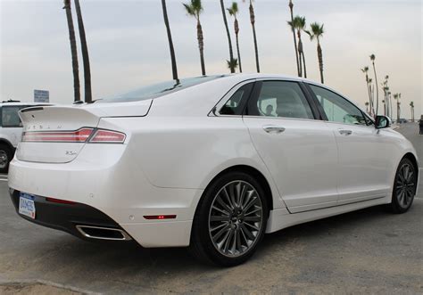 Road Test : 2013 Lincoln MKZ Hybrid "The Great White Hope" - The ...