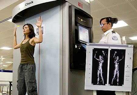 airport-body-scanner - Travel Team