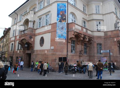 Italy, South Tyrol, Bolzano, Ötzi museum, outside, visitor, Northern ...