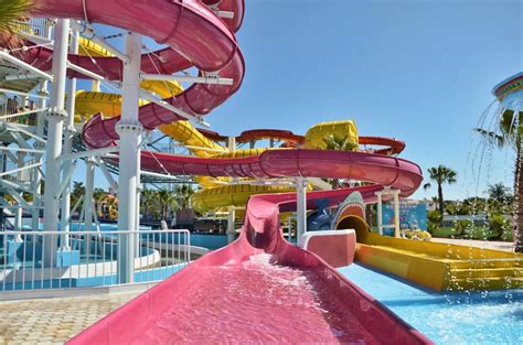 Aquashow Park - Quarteira | Family | Portugal Travel Guide