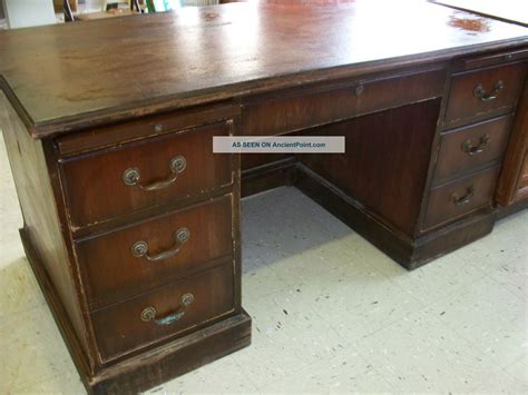 Antique Solid Oak Desk For Sale - Antique Poster