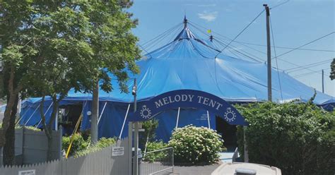 It Happens Here: Historic Cape Cod Melody Tent still hosting iconic ...