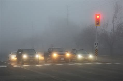 5 Tips You Must Follow When Driving in Fog to Make It Easier