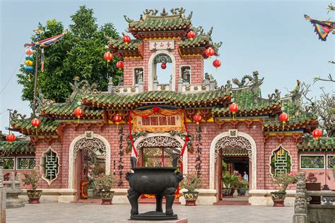 Hội quán Phúc Kiến (Fukian Assembly Hall), Hoi An, Vietnam - a photo on ...