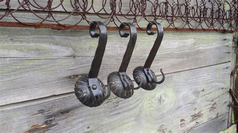 Vintage Wall Hooks Set of 3 Wall Hooks Metal Hangers Coat - Etsy