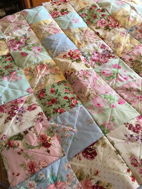 Shabby Chic Baby Quilt | Shabby chic quilts, Shabby chic baby quilt ...