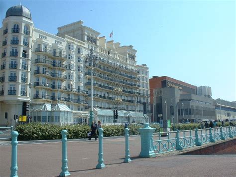 Brighton Seafront - Grand Hotel &... © GaryReggae :: Geograph Britain ...