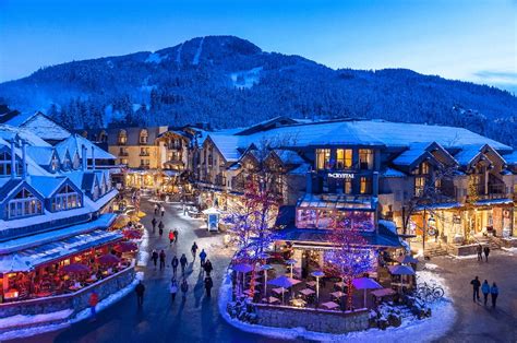 8 Must-Visit Winter Holiday Destinations in North America - Complete ...