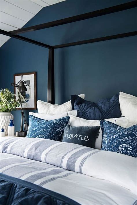 46 Classy Navy And White Bedroom Design Ideas | White bedroom design ...