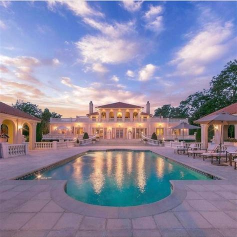 15 Luxury Homes with Pool - Millionaire Lifestyle - Dream Home - Gazzed