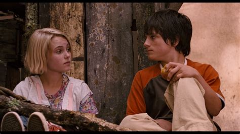 Screen Shot - Leslie and Jess Look - Bridge to Terabithia Image ...