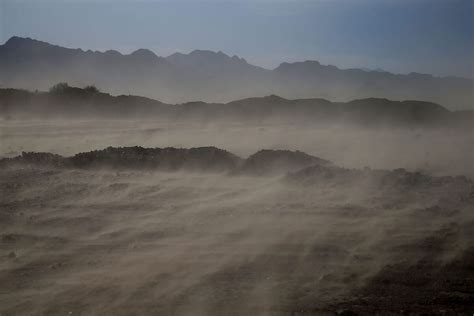 Climate Change Fuels U.S. Dust Storms With Dire Health Consequences ...