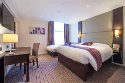 PREMIER INN BURY ST EDMUNDS TOWN CENTRE HOTEL - Updated 2018 Prices ...