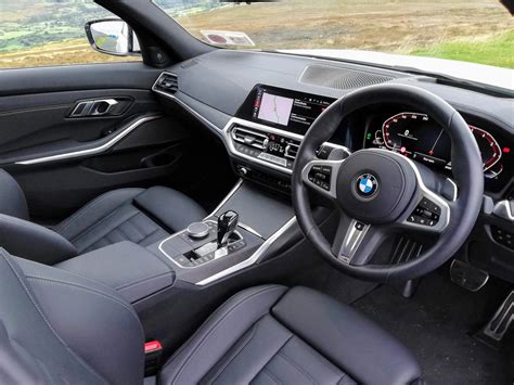 The interior of the BMW 3 Series - Changing Lanes