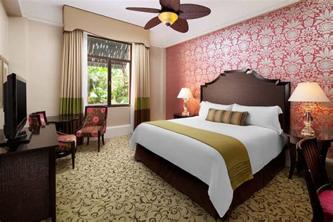 Hotel Rooms & Amenities | The Royal Hawaiian, a Luxury Collection ...