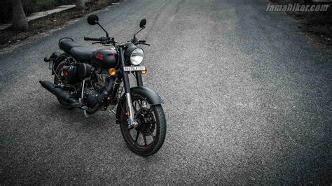 Royal Enfield Classic 350 BS6 Stealth Black HD wallpapers | IAMABIKER ...