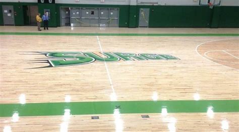 Cincinnati State Basketball Court | RCF Group