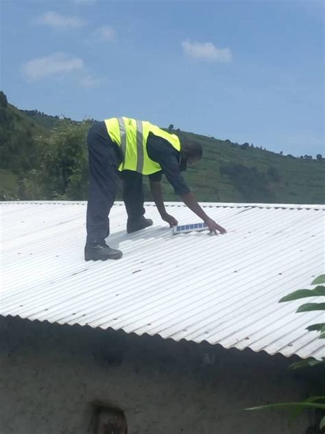 Rwanda National Police Connects 785 Households with Solar Energy – KT PRESS